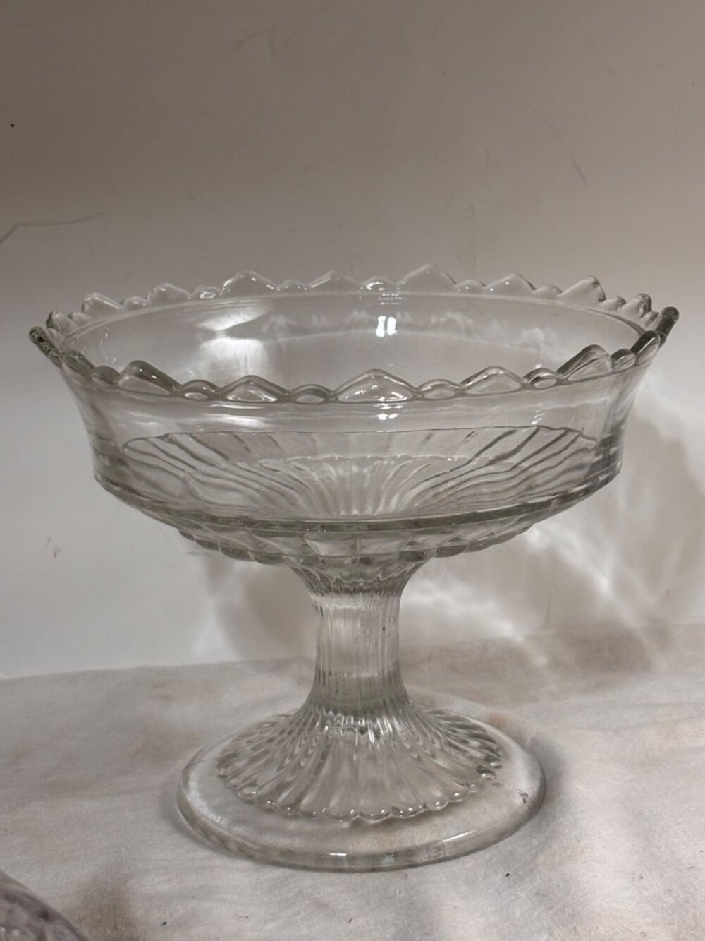 Antique 1903 Bryce Higbee Bonair Palm Leaf Fan EAPG Glass Pedestal Compote - Picture 12 of 13